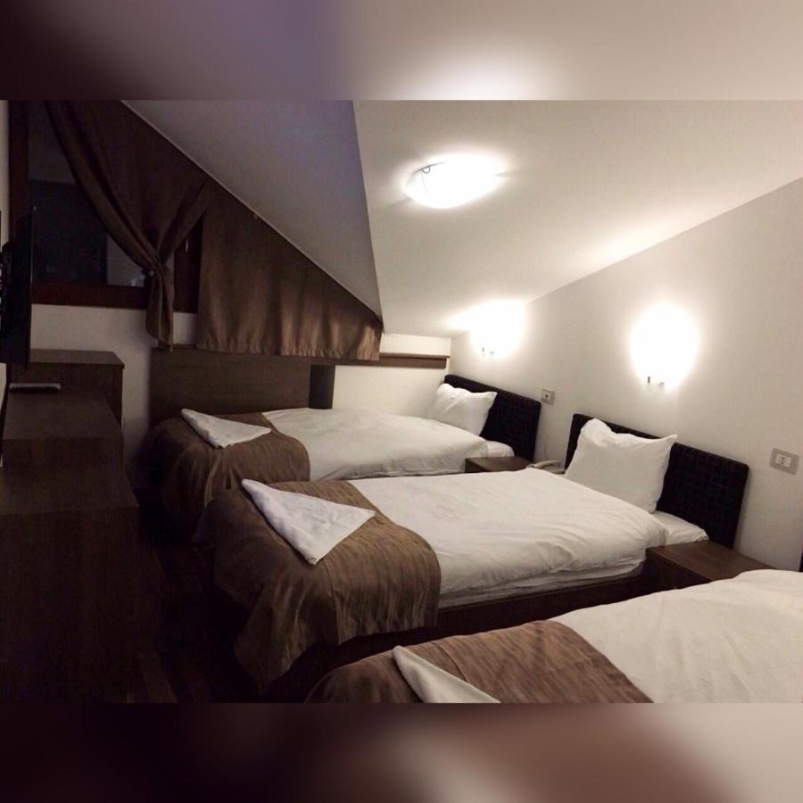 Theranda Hotel Prizren Zimmer foto