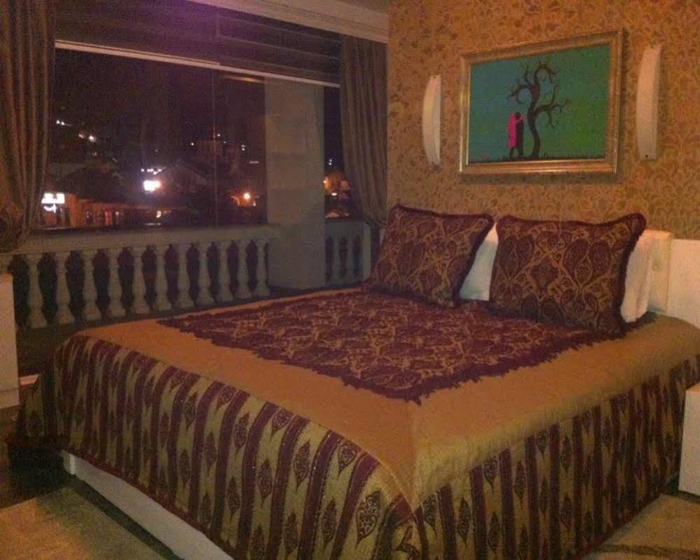 Theranda Hotel Prizren Exterior foto